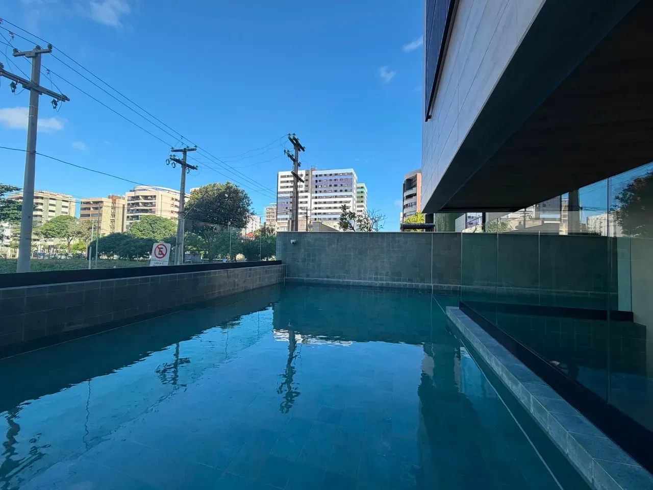 Excelente apartamento na Praça Vera Arruda