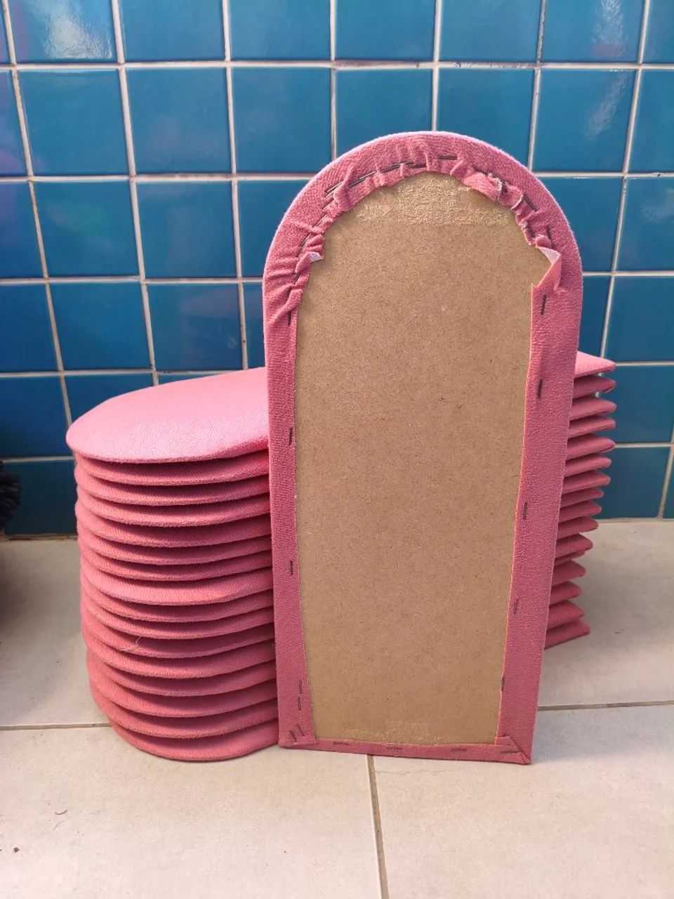 Kit 18 cabeceiras estofadas nuvem rosa decoração - Foto 2