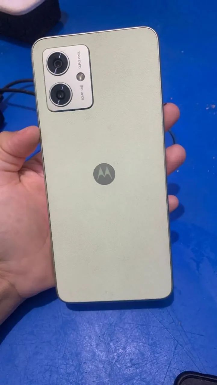 Vendo celular moto G54, com documento 