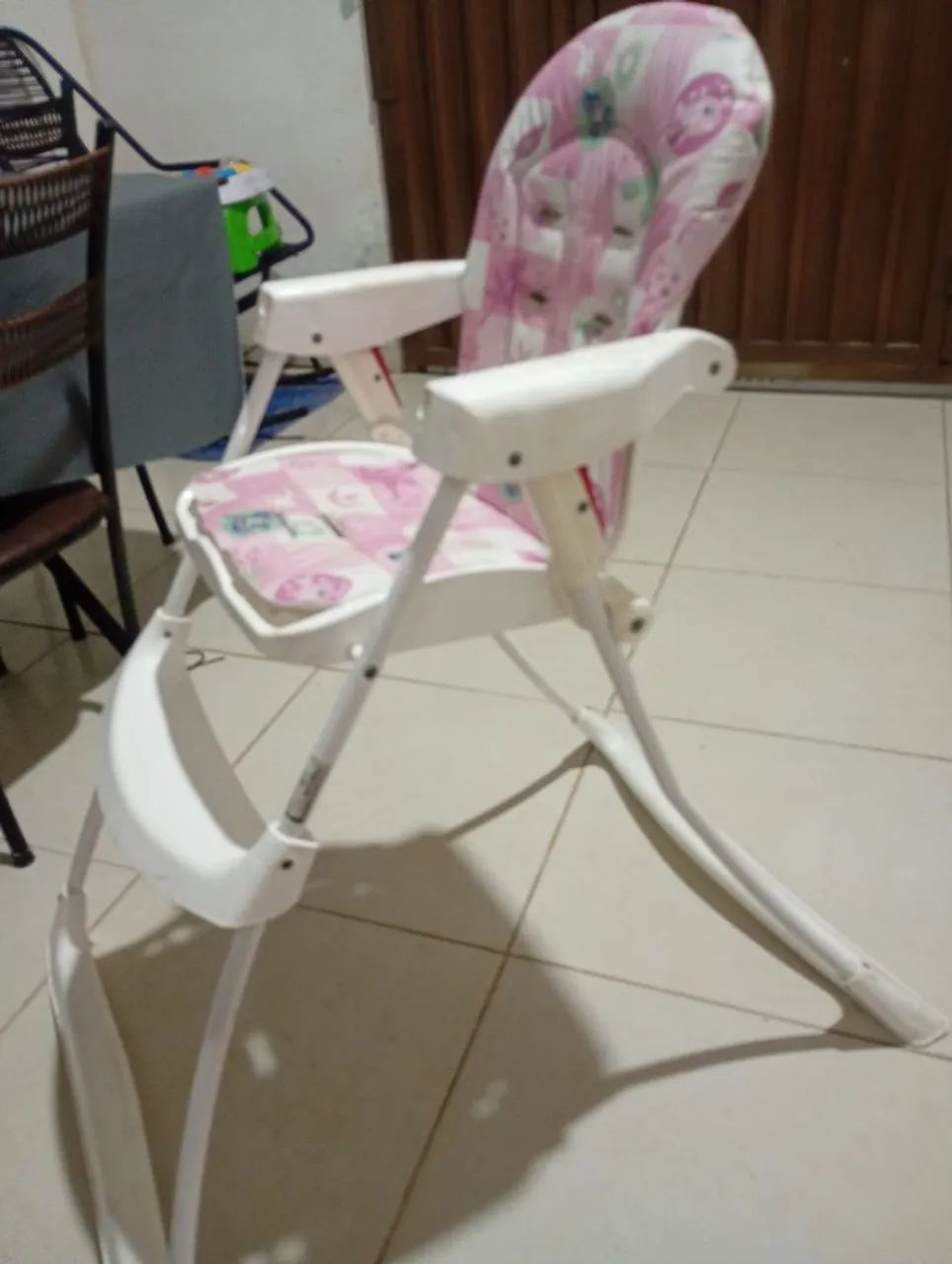 Cadeiras alimentação  - Foto 2