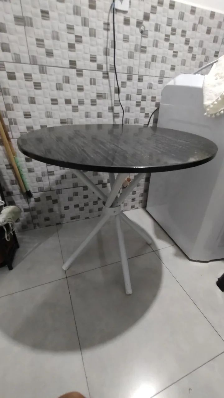 Mesa em ardósia com 4 cadeiras  - Foto 2