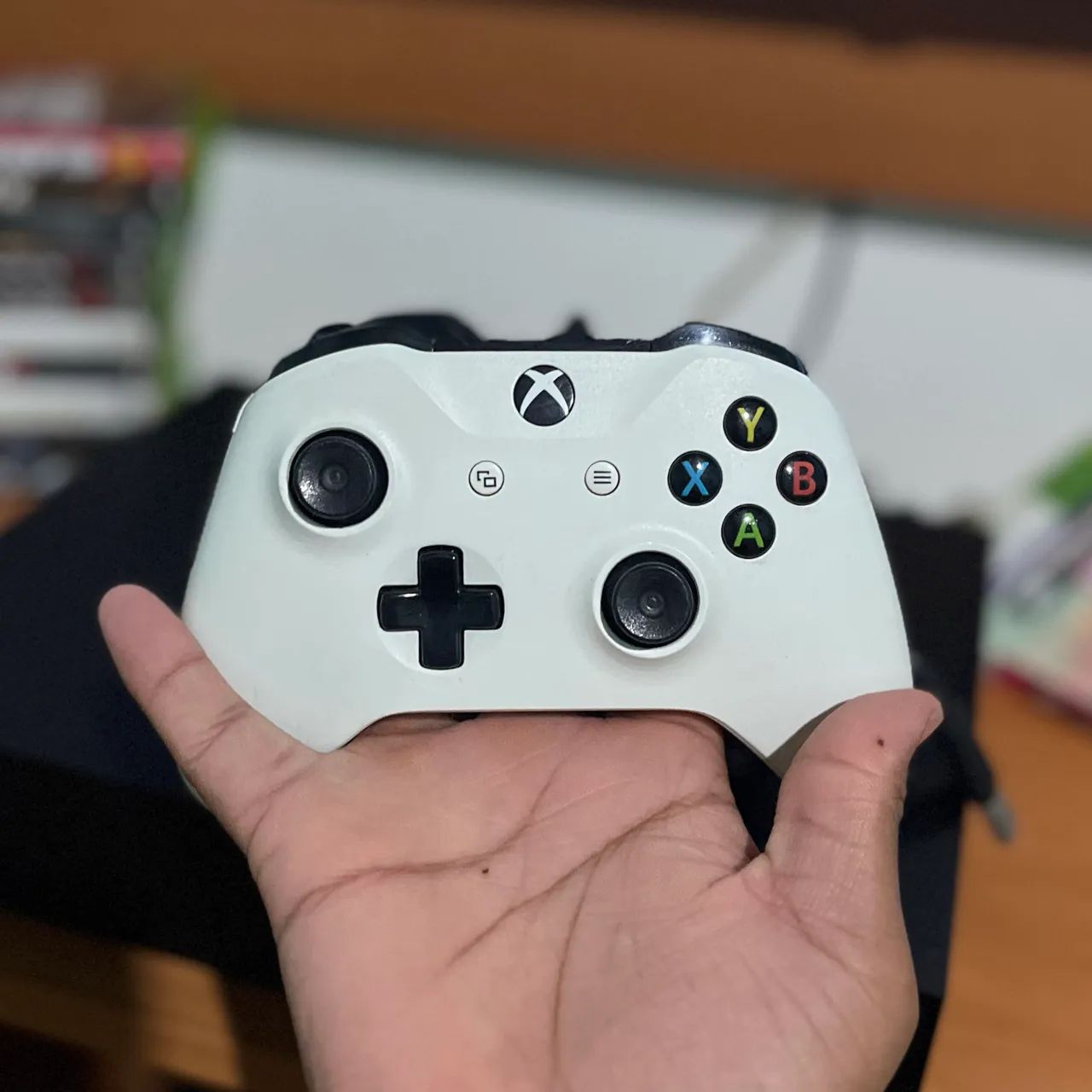 Xbox One X Com Controles e Jogos - Foto 3