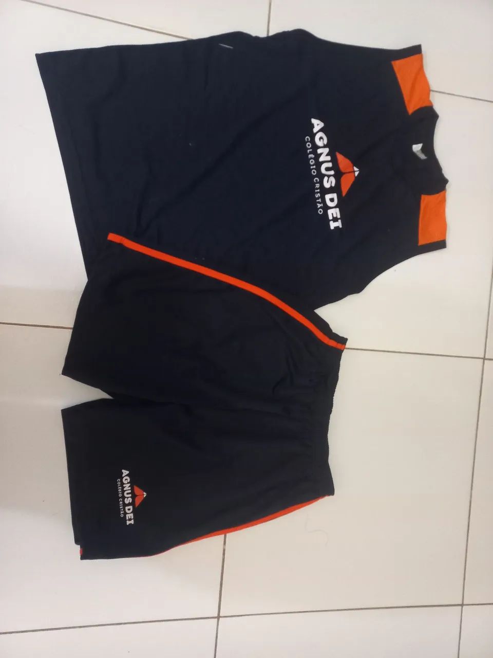 Uniforme Agnus Dei - Foto 3