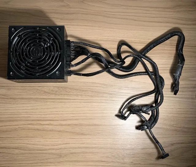Fonte EVGA 650W 80 plus bronze - Foto 4