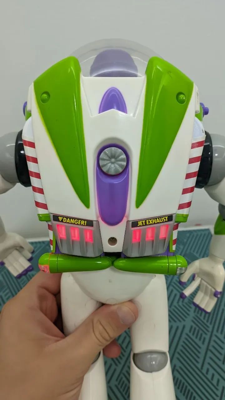 Buzz Lightyear - Toy Story - Foto 4