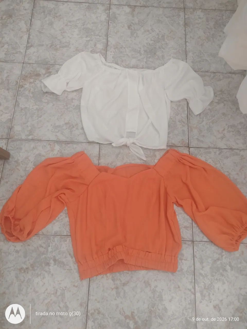Vendo lotes de roupa usadas mais bem conservadas  - Foto 3