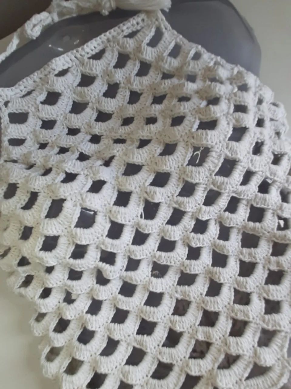 Blusinha de Verão Arcos Branca em Crochê