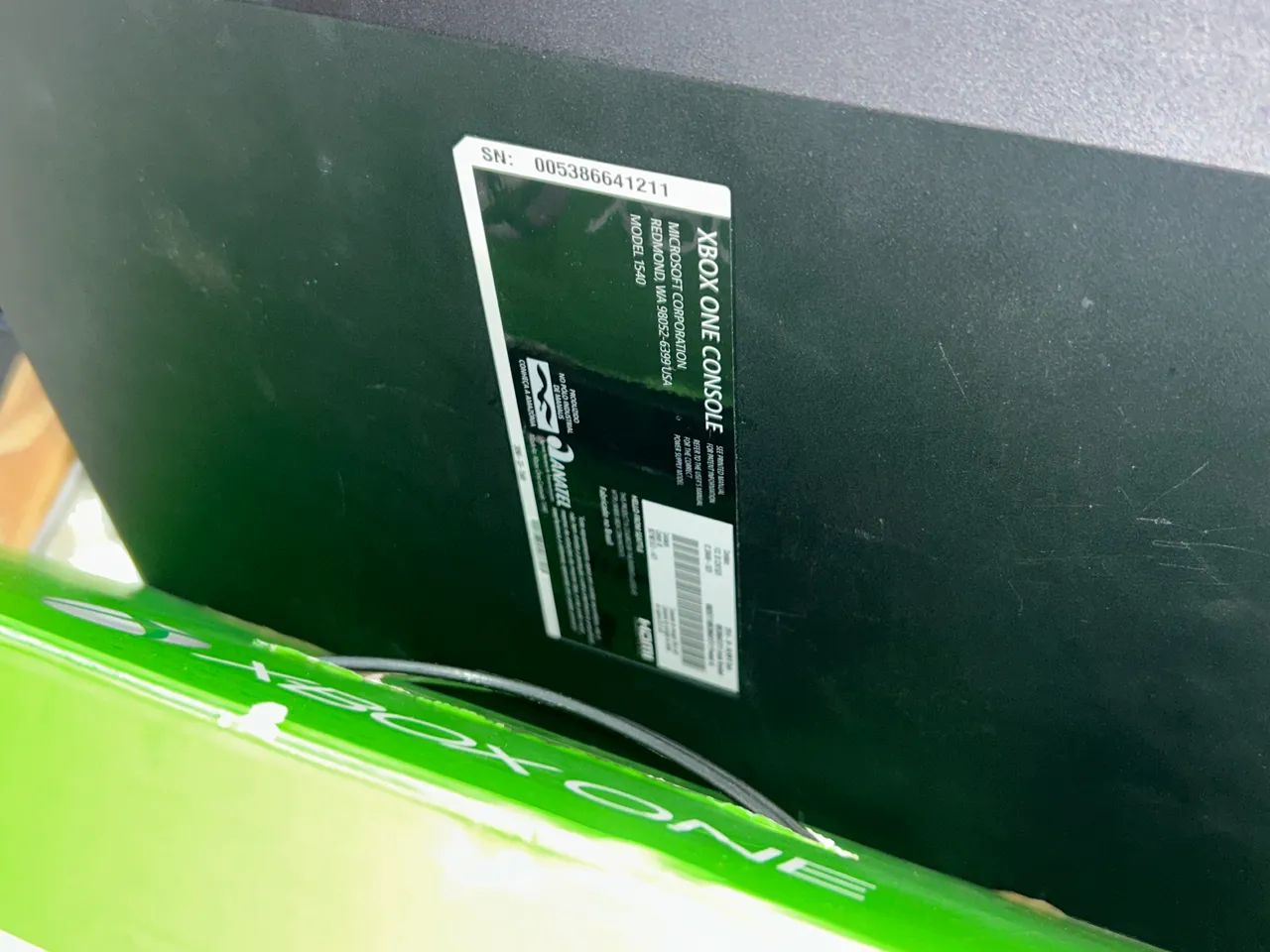 Xbox one 1tb  - Foto 4