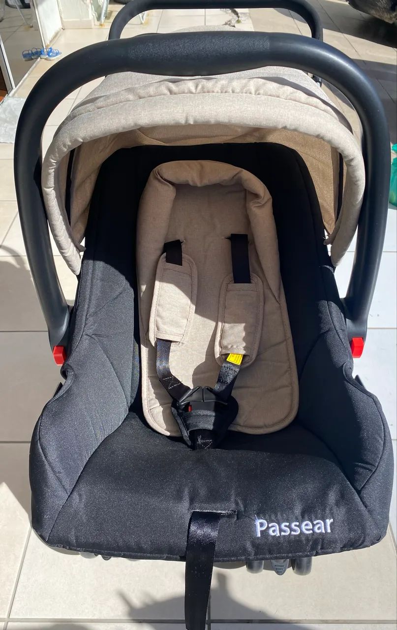 Carrinho de bebê e bebê conforto  - Foto 4