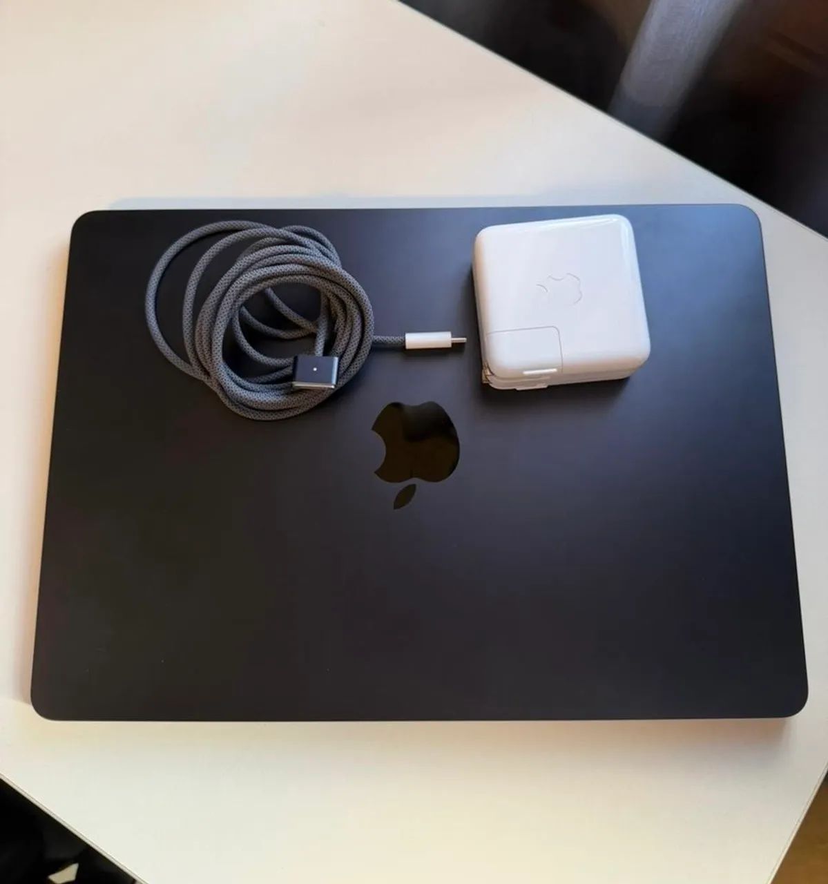 MacBook Air M2 Midnight 13
