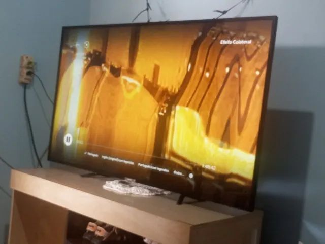 Vendo uma televisão smartv 55 polegadas Philips 4 k - Foto 2