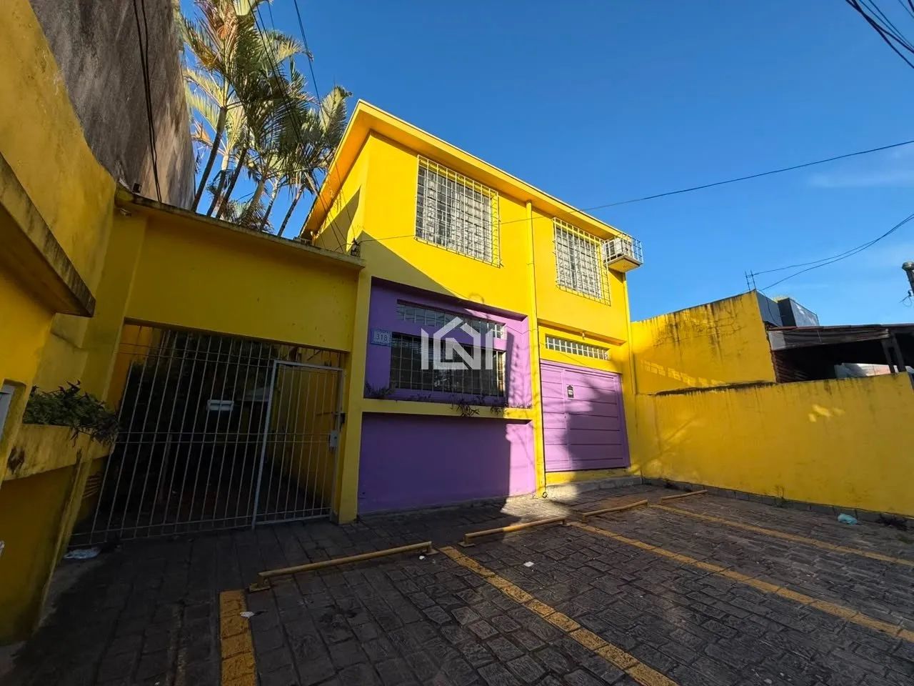 Ponto comercial para locação na Granja Viana