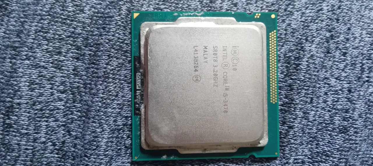Processador Intel Core i3-8100 (com cooler original