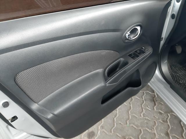 Versa SL 2014 1.6 16v Flex Mecânico R$30.900,00 - Foto 9