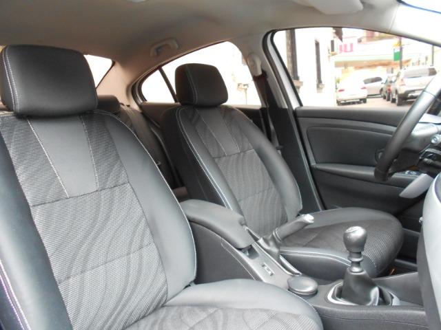 Renault Fluence Dynamique 2.0 Câmbio Manual Flex - Foto 18