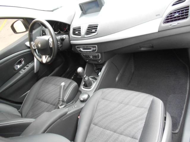 Renault Fluence Dynamique 2.0 Câmbio Manual Flex - Foto 14