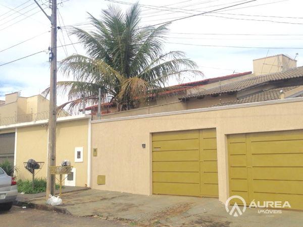 Casa com 3 quartos - Bairro Setor Três Marias em Goiânia