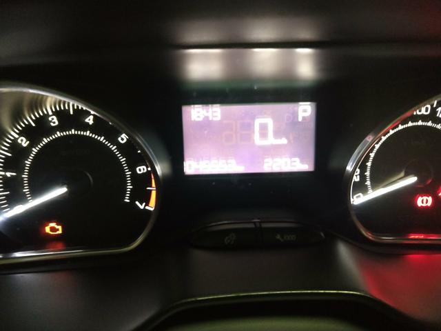 Vendo Peugeot 208 Griffe I M P E C Á V E L - Foto 14
