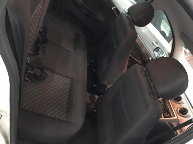 Vendo voyage comfortline 2016 . Motor 1.0 - 70mil KM rodado - Foto 10