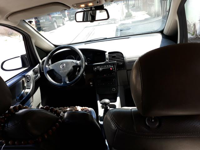 Zafira elite 2011 TEM SEGURO - Foto 10