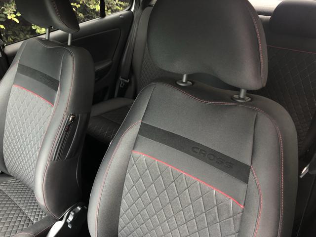 Volkswagen Crossfox 1.6 Msi 6 marchas - Foto 5