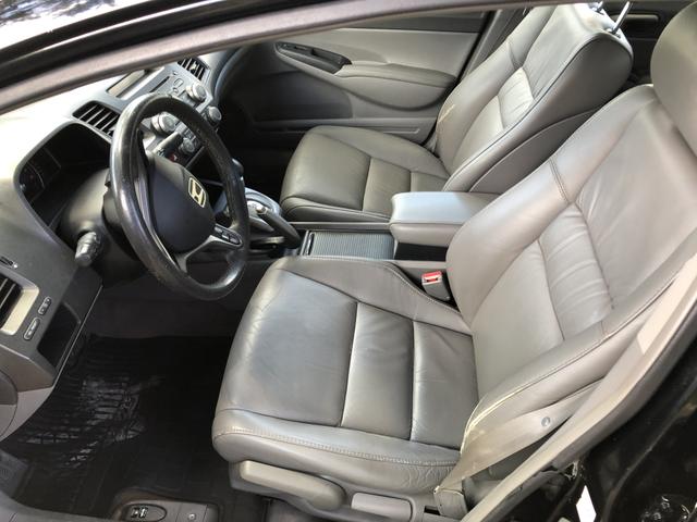 Honda civic MOD:2010 LXS - Foto 9