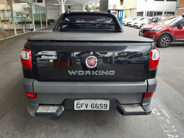 Fiat strada 1.4 hard working cs 8v flex 2017 - Foto 4