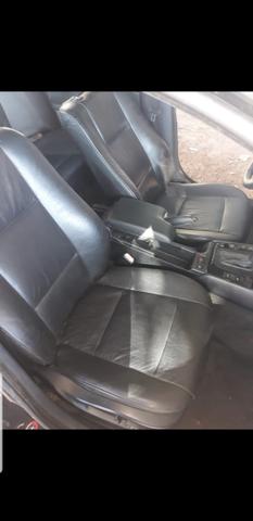 BMW 323i - Foto 8