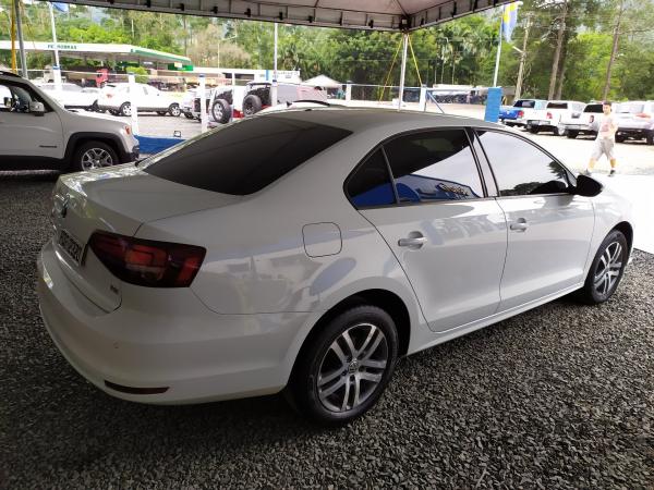 JETTA 2016/2017 1.4 16V TSI COMFORTLINE GASOLINA 4P TIPTRONIC - Foto 3