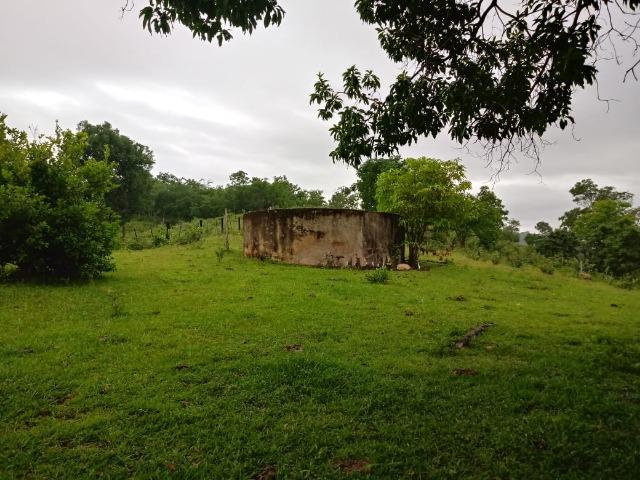 Fazenda próximo a BR 070 a 100km de Várzea Grande