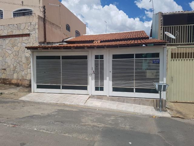 Casa 2 quartos, QR 602, perto do Superbom!! - Foto 2