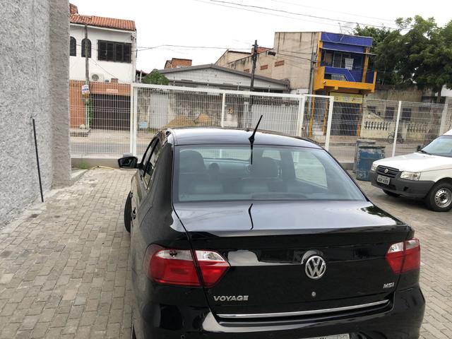 Vw Voyage Evidence 1.6 EXTRA única dona - Foto 11