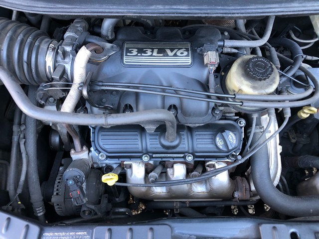 Motor parcial gran caravan 3.3 2008 original 