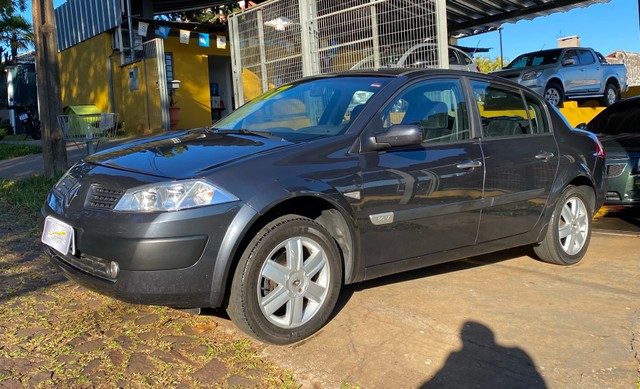 MEGANE SEDAN DYNAMIQUE 1.6 2007 COMPLETA IMPECÁVEL!