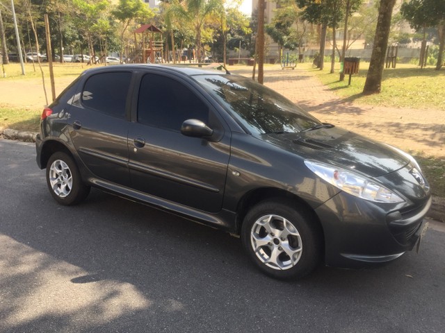 PEUGEOT 207 1.4 XR FLEX MANUAL COMPLETO