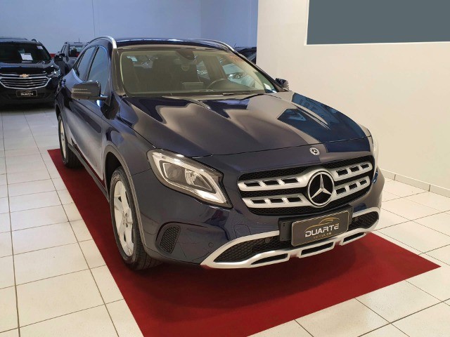 MERCEDES-BENZ GLA 200 2018 1.6 ADVANCE AUTOMÁTICA IMPECÁVEL