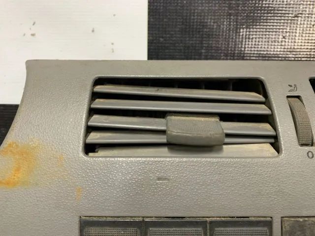 Moldura Painel Central Gol G3 99 A 05 377857040a c/detalhes - Foto 2