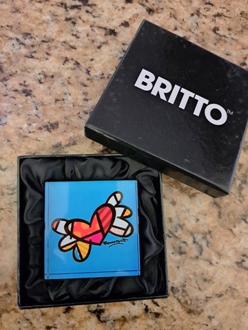 Peso de Papel Coração Romero Britto