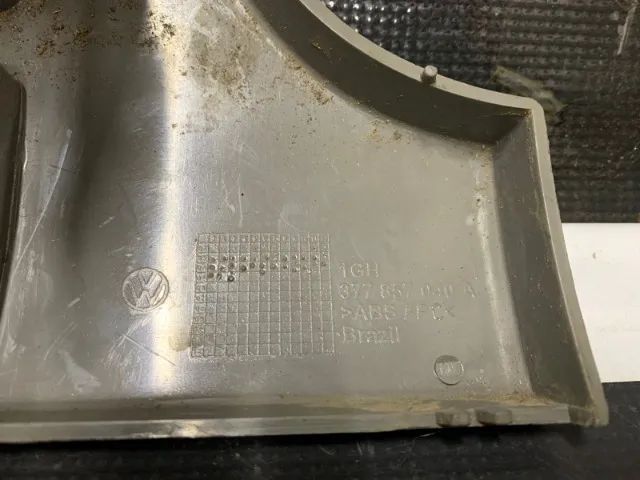 Moldura Painel Central Gol G3 99 A 05 377857040a c/detalhes - Foto 5