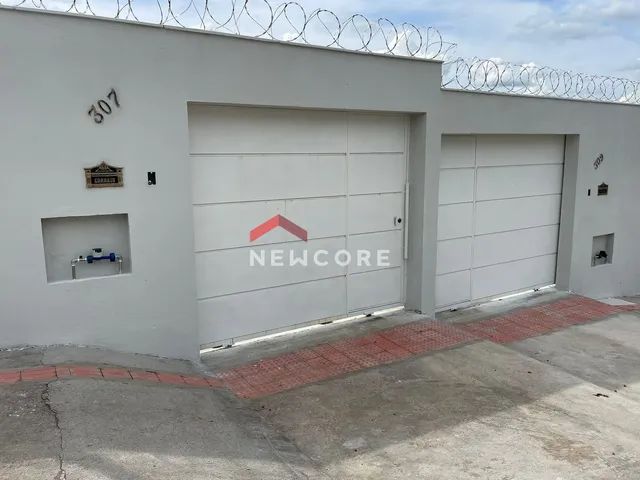 Casa em  Avenida Reis Correa - Bom Retiro - Betim/MG