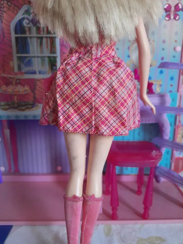 Barbie Escola De Princesas Blair - Artigos infantis - Santa Mônica,  Uberlândia 1252527876