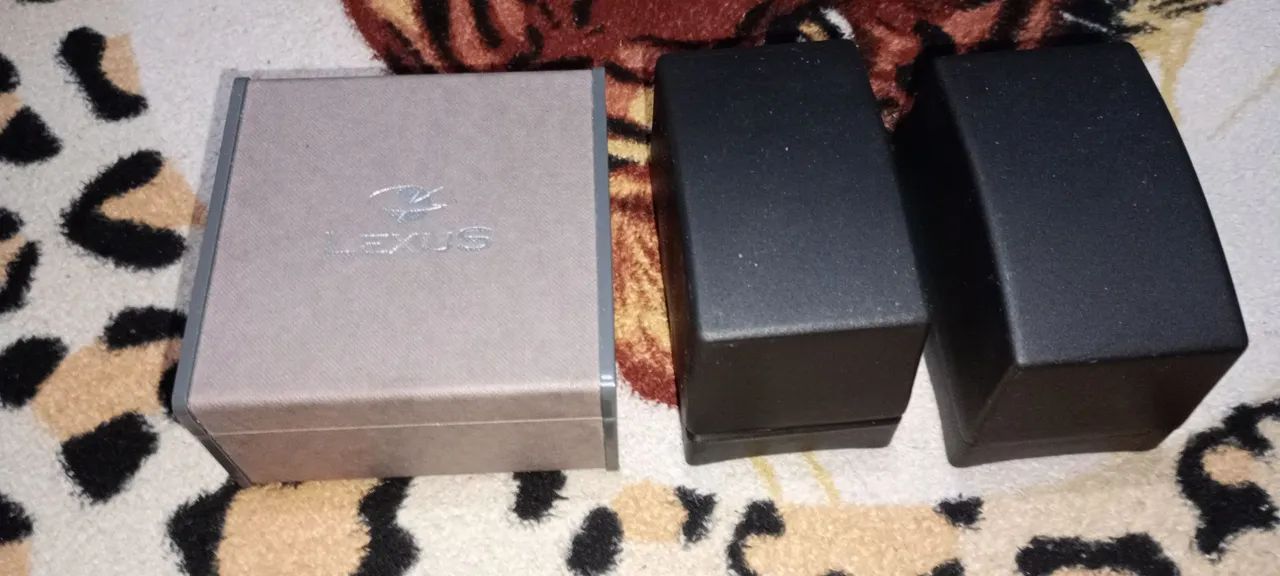 Vendo 03 caixas guarda relógio de pulso - Foto 4