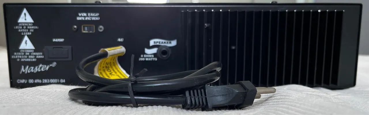 Amplificador para contrabaixo (só o cabeçote) - Foto 2