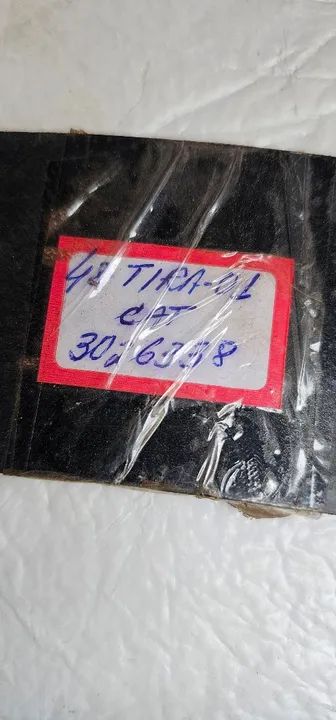 Motoniveladora caterpillar tira desgaste nova 3026338 - Foto 4