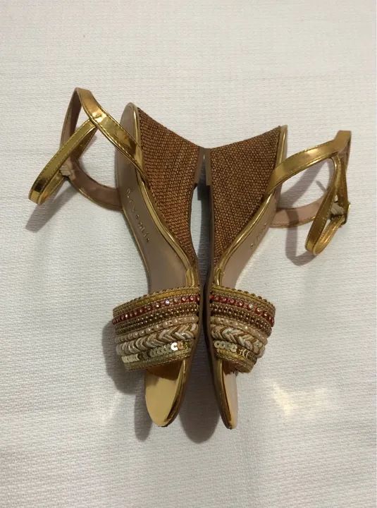 Sandália feminina Crysalis 35 - Foto 2