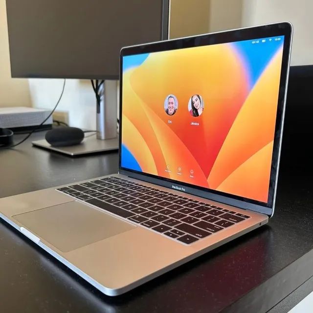 Macbook air 13 inch 256gb sale 2017