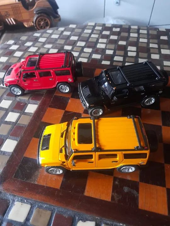Miniatura de carro escala 1:32 Hummer 2008 - Foto 2