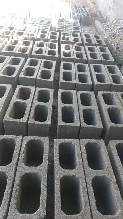 Blocos estrutural de 15x19x39 R$ 3,95 - Foto 2