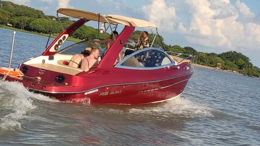 LANCHA FS 230 SCAPARE CABINADA 2013 VERMELHA