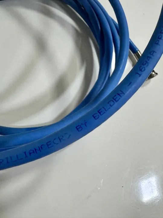 Cabo SDI profissional com 4 metros marca Belden importado  - Foto 6